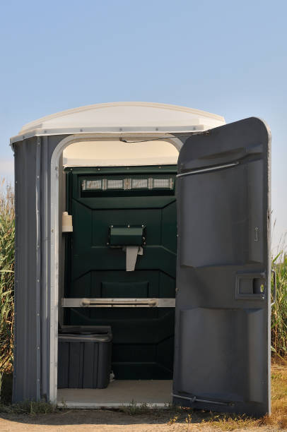 Best Emergency porta potty rental  in San Bernardino, CA